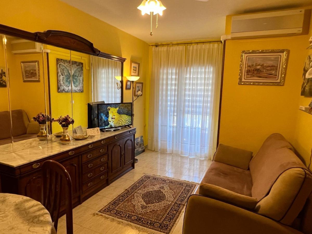 Apartament Montana Torrevieja Kültér fotó