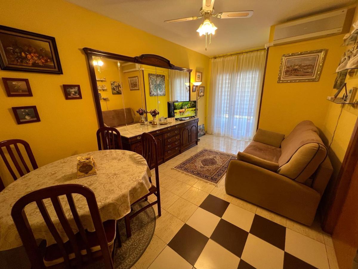 Apartament Montana Torrevieja Kültér fotó