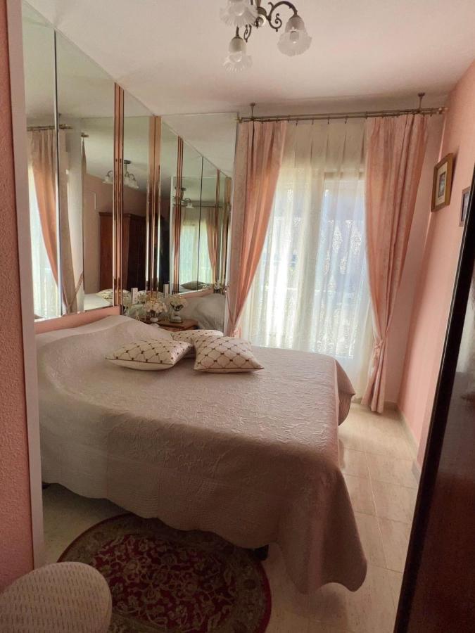 Apartament Montana Torrevieja Kültér fotó